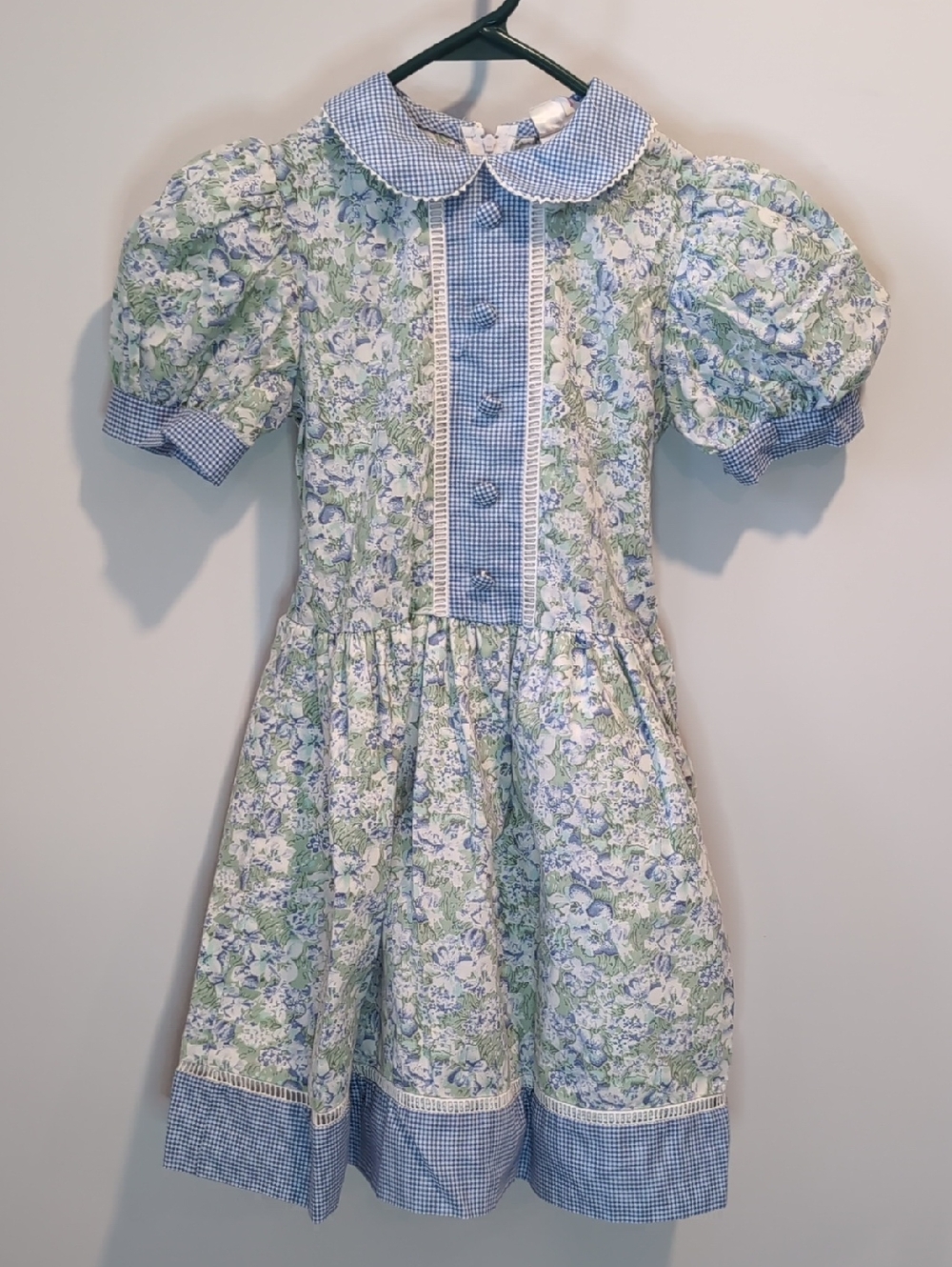 Vintage Cottage Core Blue & Green Floral Puff Sleeve Dress
